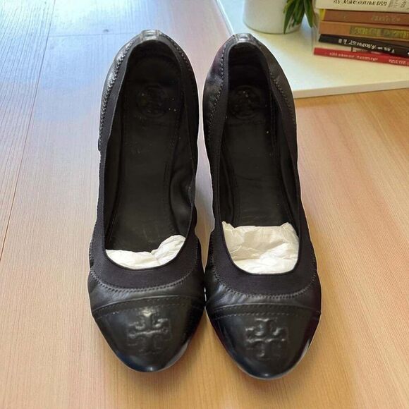 Tory Burch Black Cap Toe Patent Leather Ballet Flat Size 8.5 - Picture 1 of 5